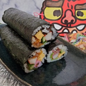 恵方巻きは家族の健康を願って手作りするよ