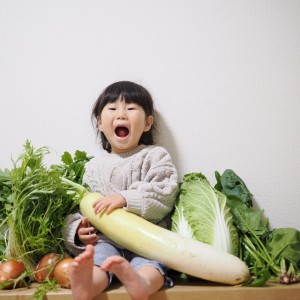 お野菜大好き。大根を抱きしめて「今日これ食べたいー」
どんな料理になってもぺろっと食べてくれます