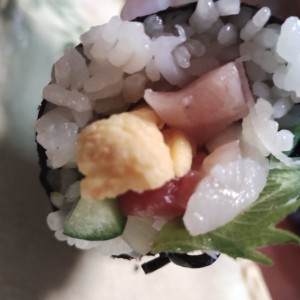 海鮮たっぷり。みんなで巻き巻きしました