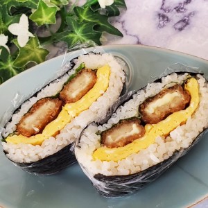 忙しい時は残り物でおにぎらず!みんな大好きだよ!
