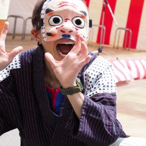 大好きな「ひょっとこ踊り」をみんなにご披露。